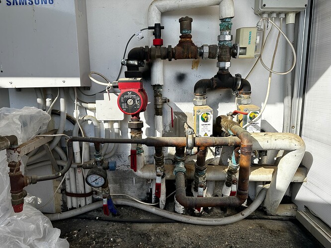 HeatPump Pipes